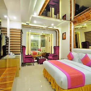 The Gold Regency - 02 Mins From Railway Station *** Neu-Delhi